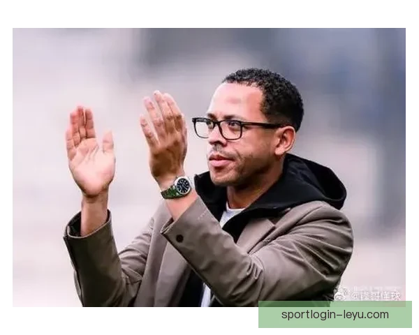 罗塞尼尔谈吉滕斯训练再度受伤并回应与恩佐谈话将择机说明原因细 罗塞尼尔谈吉滕斯训练再度受伤并回应与恩佐谈话将择机说明原因细