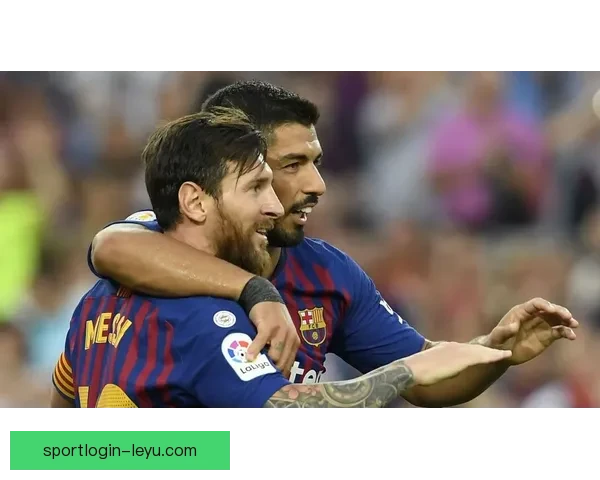 阿德耶米进球后做噤声手势挑衅球迷 引发昂达夫等人与其激烈冲突 阿德耶米进球后做噤声手势挑衅球迷 引发昂达夫等人与其激烈冲突